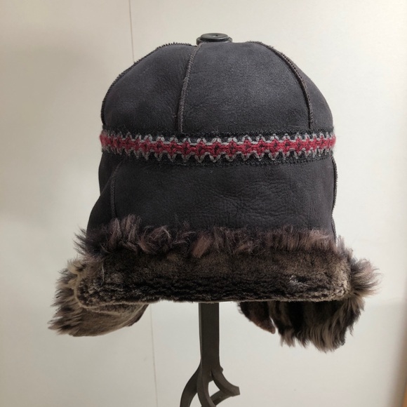 Handcrafted “Trapper” Hat (Chapeaux) - Picture 1 of 8
